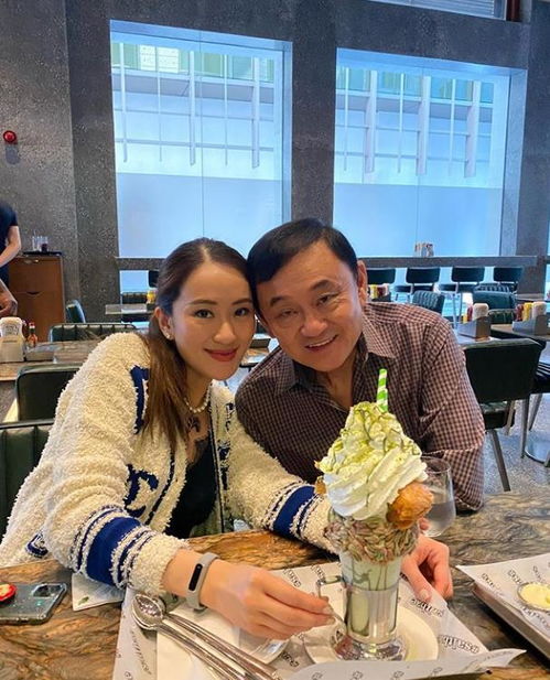 泰国政坛的‘家族传承’：他信女儿佩通坦如何接棒掌舵？