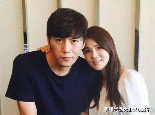 秦昊手写便签给伊能静