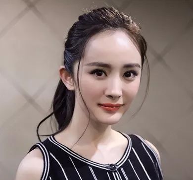 杨幂代言哈根达斯广告图