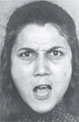 男子控诉妻子出轨公职人员，讨说法竟遭暴力对待，湖南湘潭官方回应来了