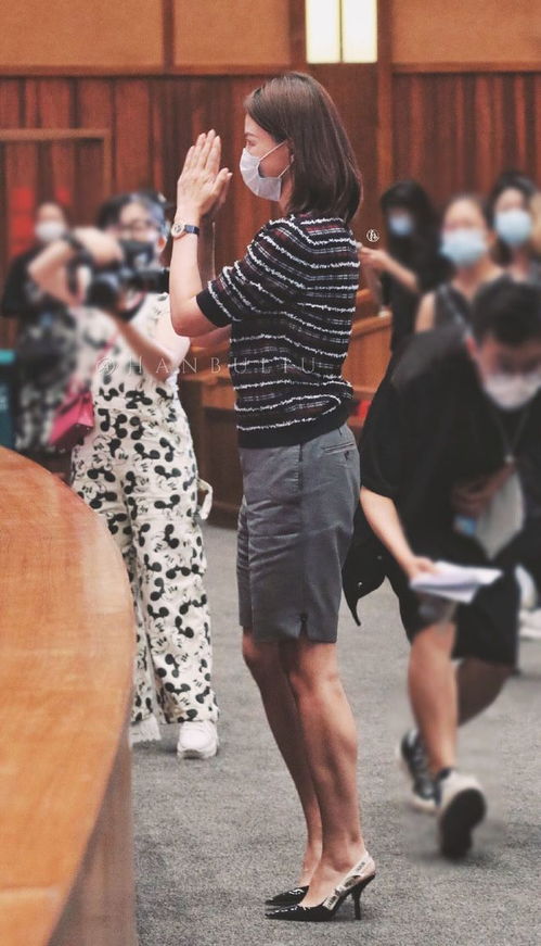 向佐穿高跟鞋走红毯，背后故事真不少！