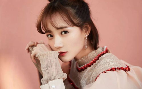 李一桐努力练习照片