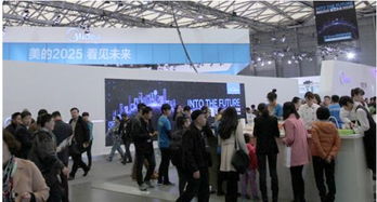 美的空调在实体店的布局展示