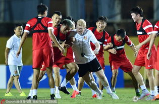 国足重组之路：东亚杯打响第一枪！