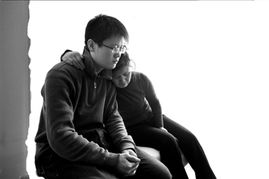 家属得知噩耗后悲伤的样子