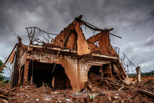 四川叙永山体滑坡，5人失联背后的惊险瞬间！