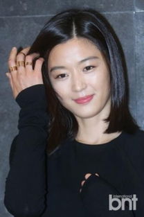 全智贤短发惊艳亮相，美得不像话！