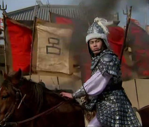 EWC小组赛：EDG惊险战胜100T！