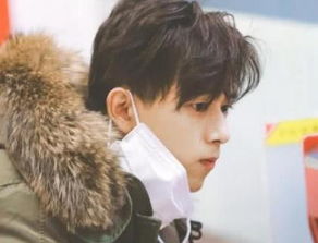 李现抓杨紫手超甜，是演技还是真情？