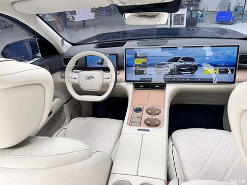 奇瑞风云A9L内饰