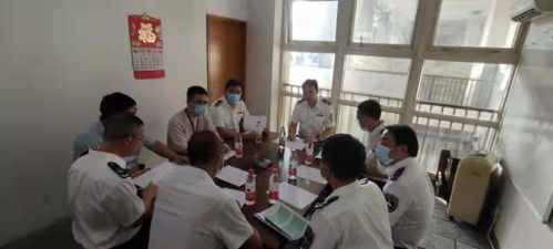 市监局工作人员现场调查