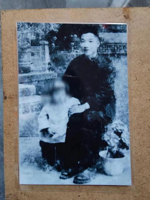 前央视主持人灵堂前崩溃大哭，背后故事太扎心！