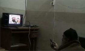 监控中的争吵画面