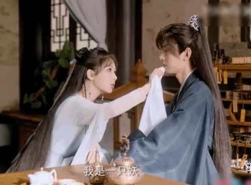 沈月开启《七月的一天》之旅，与陈昊森共闯漫画世界