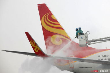 男子遇奇葩事：赶飞机竟提前五小时起飞，平台承诺补偿