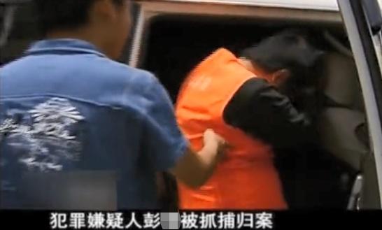 奶奶频繁亲吻孙子，竟让孩子得了‘亲吻病’！