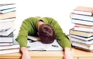 男子连轴转8小时后休息3分钟惨遭开除，公平何在？