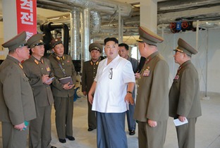 雷军再闯‘产能地狱’，小米YU7交付难题背后的故事