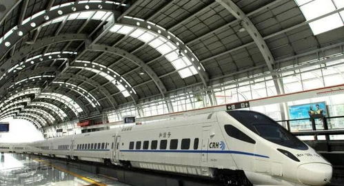 中国高铁：世界舞台上闪耀的‘国家名片’