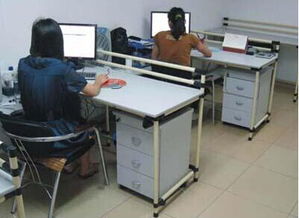 民政局工作人员处理此事