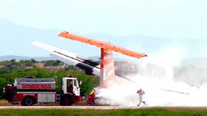 印航空难调查报告出炉：坠机瞬间发动机燃料被切断