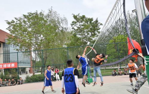 队员赛后拥抱画面