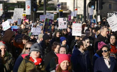 在乌华人警惕生活的画面