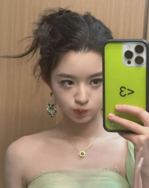 黄杨钿甜‘天价耳环’竟是仿制品，背后真相令人咋舌！