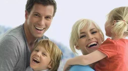 广西男婴离世，维权获赔88万却只剩33万？律师拿走大头背后的故事