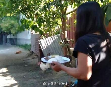 志愿报电竞的男孩，如今靠直播卖耳机逆袭人生