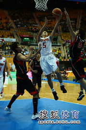 中国男篮热身赛胜荷兰，年轻球员表现亮眼！