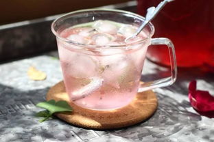 各地迎战高温，多措并举保民生