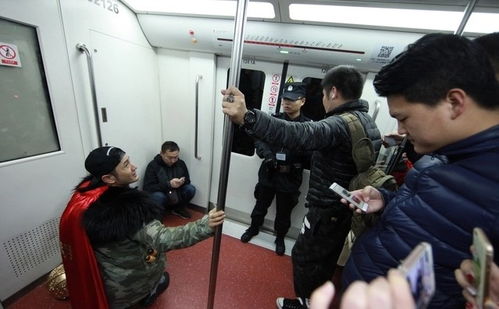 地铁安保人员到达现场处置