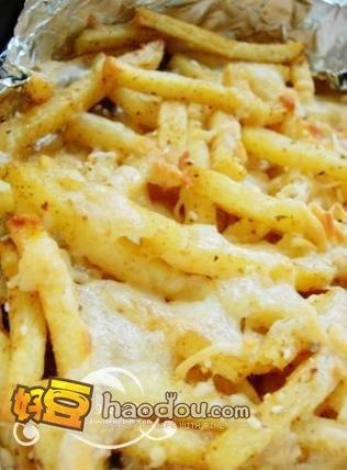 麦当劳超大薯条来袭！大薯日狂欢不容错过