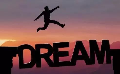 木兰奋斗的画面