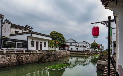 跟着《中国国家地理》探寻最美城市之旅