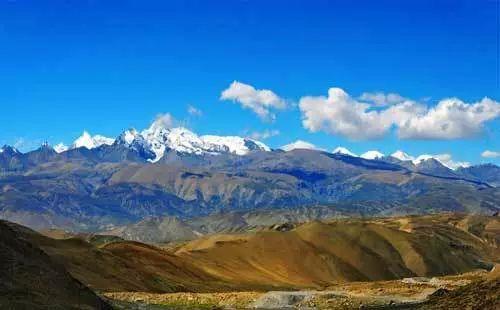 网红老板西藏自驾游意外离世，背后故事令人深思