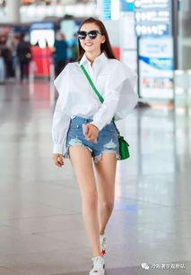 宋祖儿粉衣造型路透