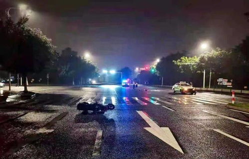 京沪高速惊魂一刻！两车相撞起火，多车陷入火海