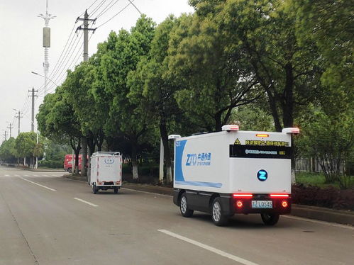 无人配送车行驶