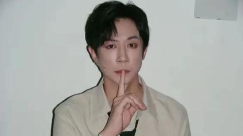 董璇张维伊领证现场照