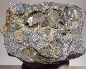 中国科研团队发现新稀土矿物‘钕黄河矿’，意义非凡！