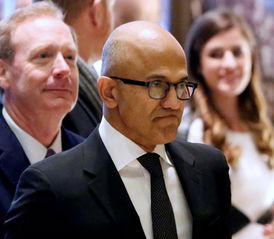 模仿出轨CEO成全球热梗背后的荒诞与反思