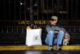 杭州人喝粪水只赔15元？这赔偿太离谱！