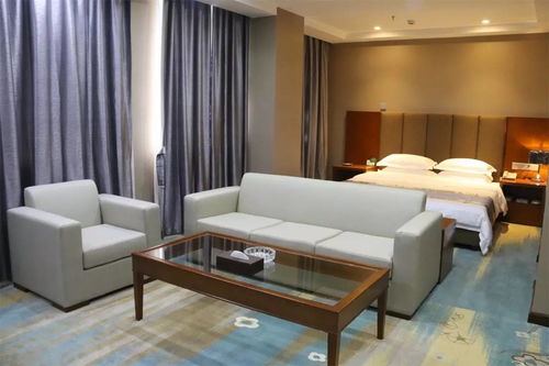 饭店老板喊话：不搞双标就无法生存，背后真相令人深思