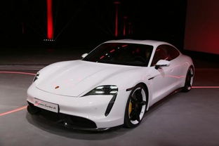 保时捷掀起抢购狂潮！晚买两天多花十几万，豪车消费税起征点大调整