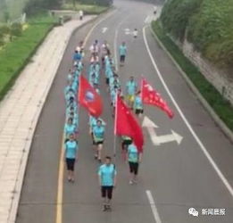 老年暴走团逼停救护车事件背后：公德心去哪儿了?