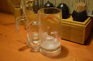 外卖大战叫停后，免费饮料竟还在！背后真相令人深思