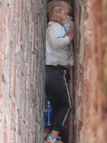 缅甸园区老板送回高考生：他的光明前途背后的故事