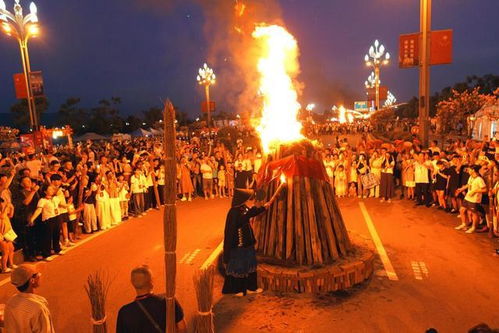 西昌火把节：万人共舞的狂欢盛宴